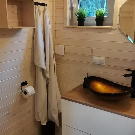 Dziki Zakatek Piskornia Dom Z Balia Jacuzzi Villa *