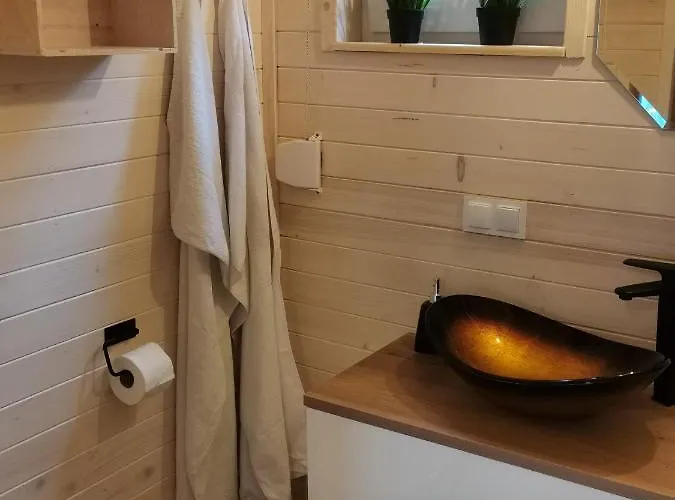 Dziki Zakątek Piskornia Ii Willa *